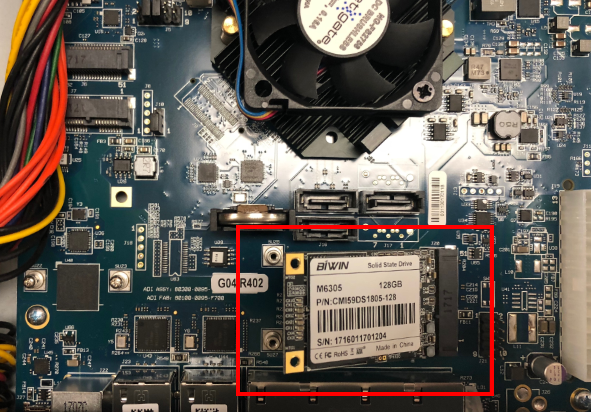 ../_images/sg-4860-8860-1u-msata-insertion.png
